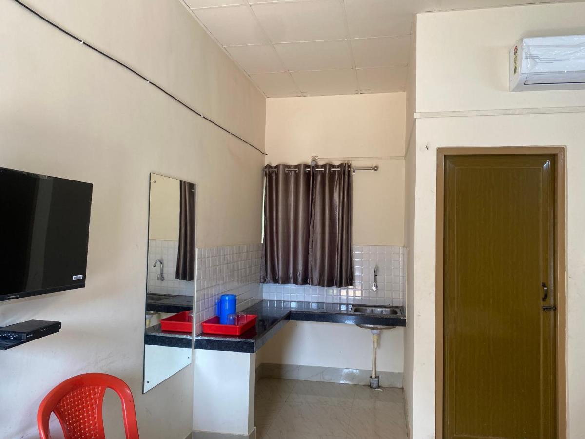 Atithya Lodge Guwahati Buitenkant foto